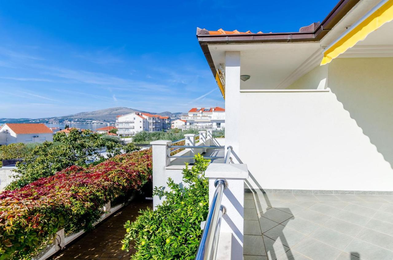 Apartments Palm Tree Trogir Zewnętrze zdjęcie