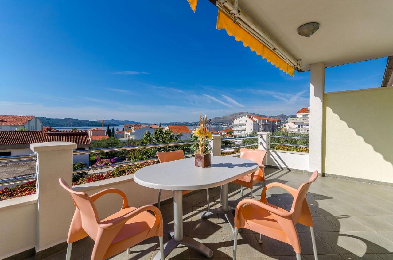 Apartments Palm Tree Trogir Zewnętrze zdjęcie