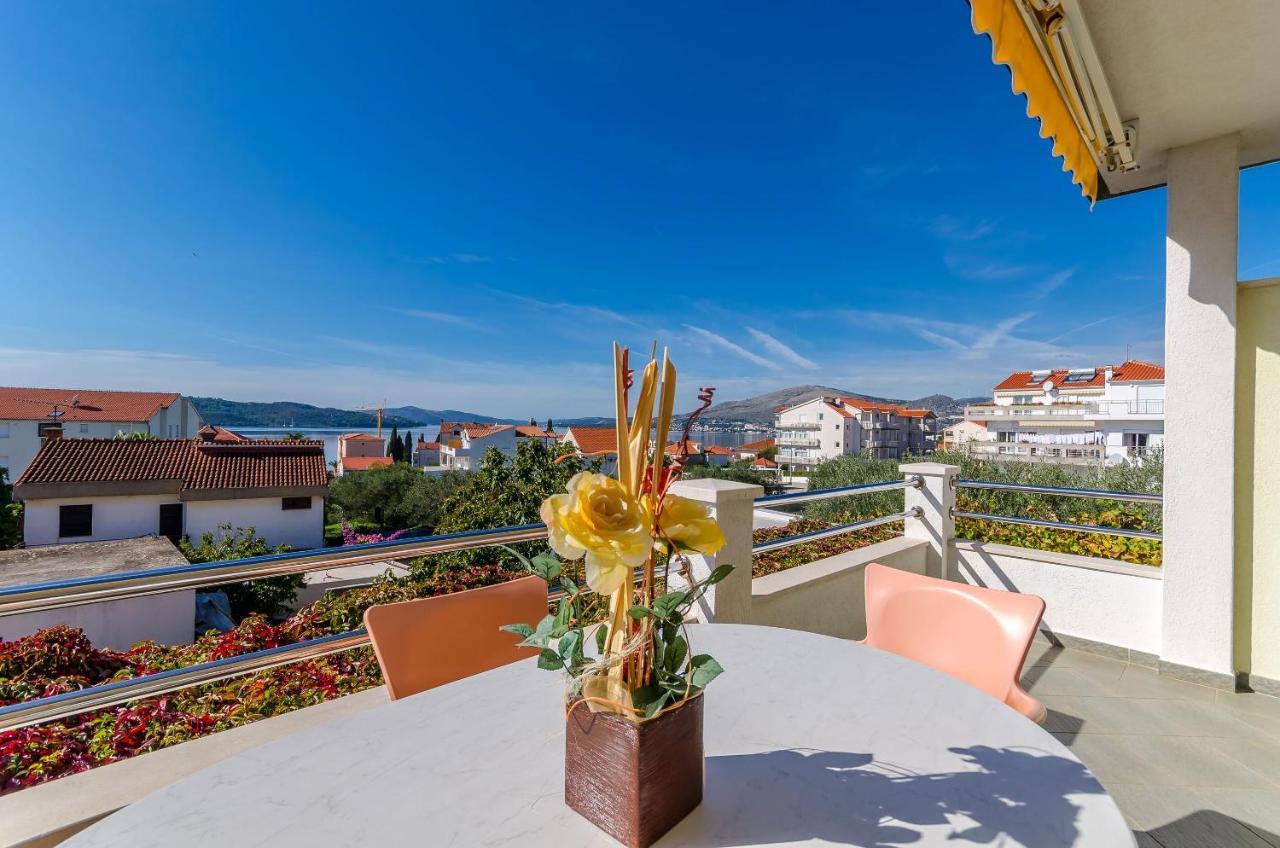 Apartments Palm Tree Trogir Zewnętrze zdjęcie