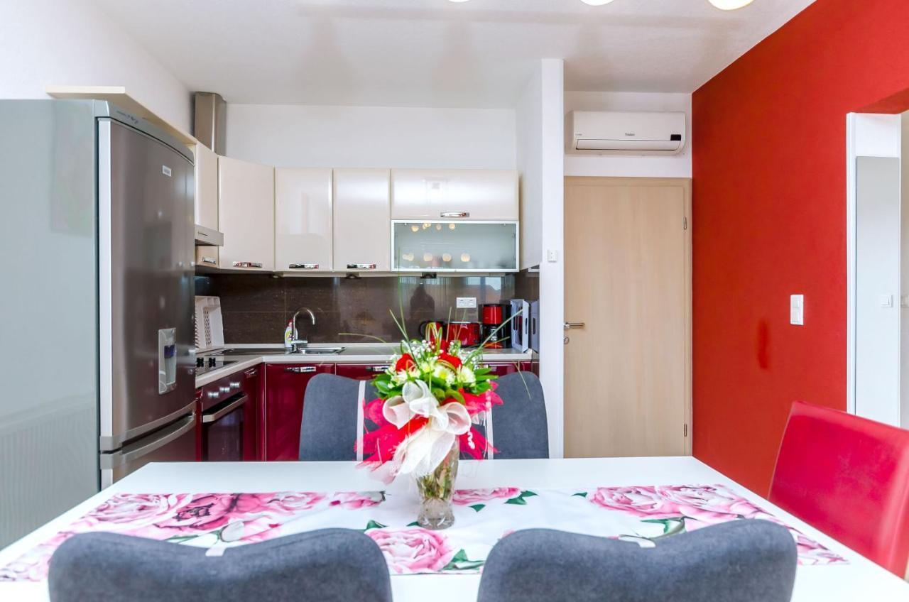 Apartments Palm Tree Trogir Zewnętrze zdjęcie
