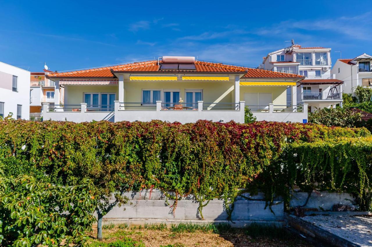 Apartments Palm Tree Trogir Zewnętrze zdjęcie