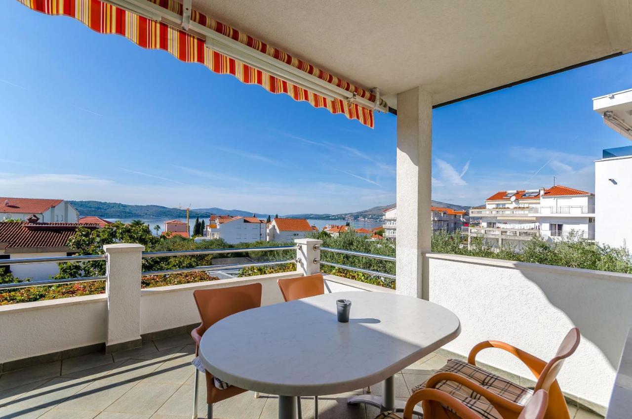 Apartments Palm Tree Trogir Zewnętrze zdjęcie