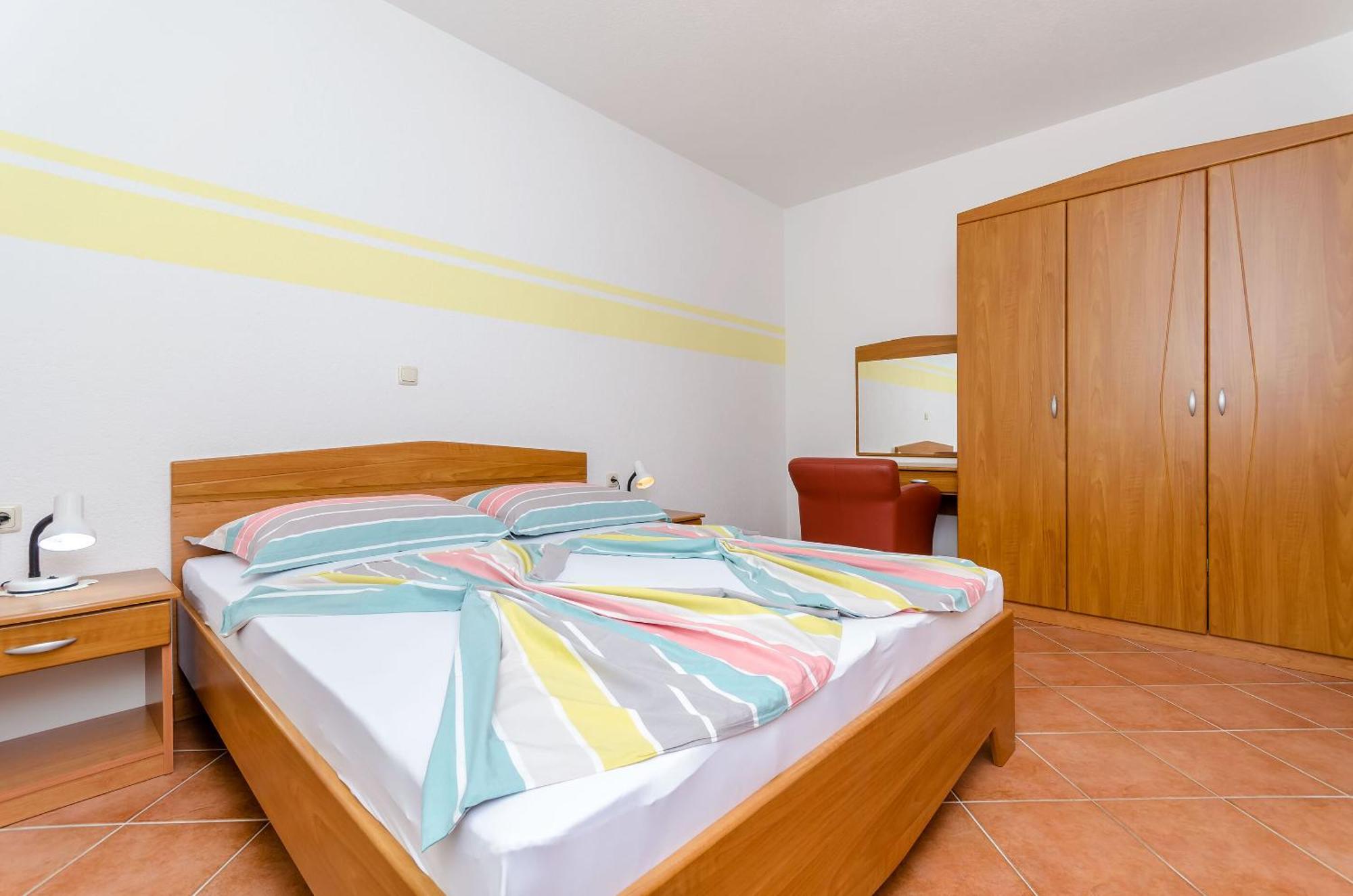 Apartments Palm Tree Trogir Zewnętrze zdjęcie